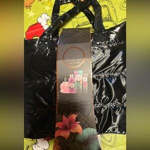 Luxury Bath & Body Gift Set - Black